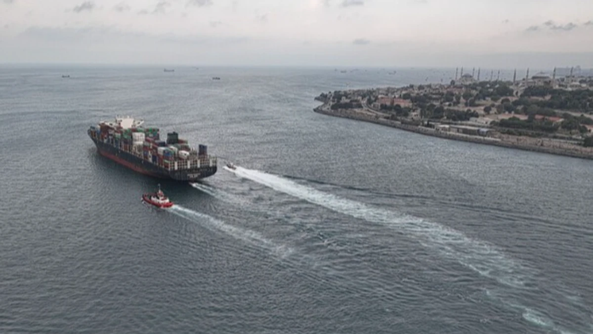 İstanbul Boğazı&rsquo;ndan ilk &ccedil;eyrekte 9 bin 195 gemi ge&ccedil;ti