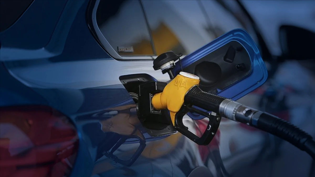 Petrol fiyatlarındaki sınırlı y&uuml;kseliş! İstanbul, Ankara ve İzmir&rsquo;de benzin ve motorin fiyatları ne kadar oldu?