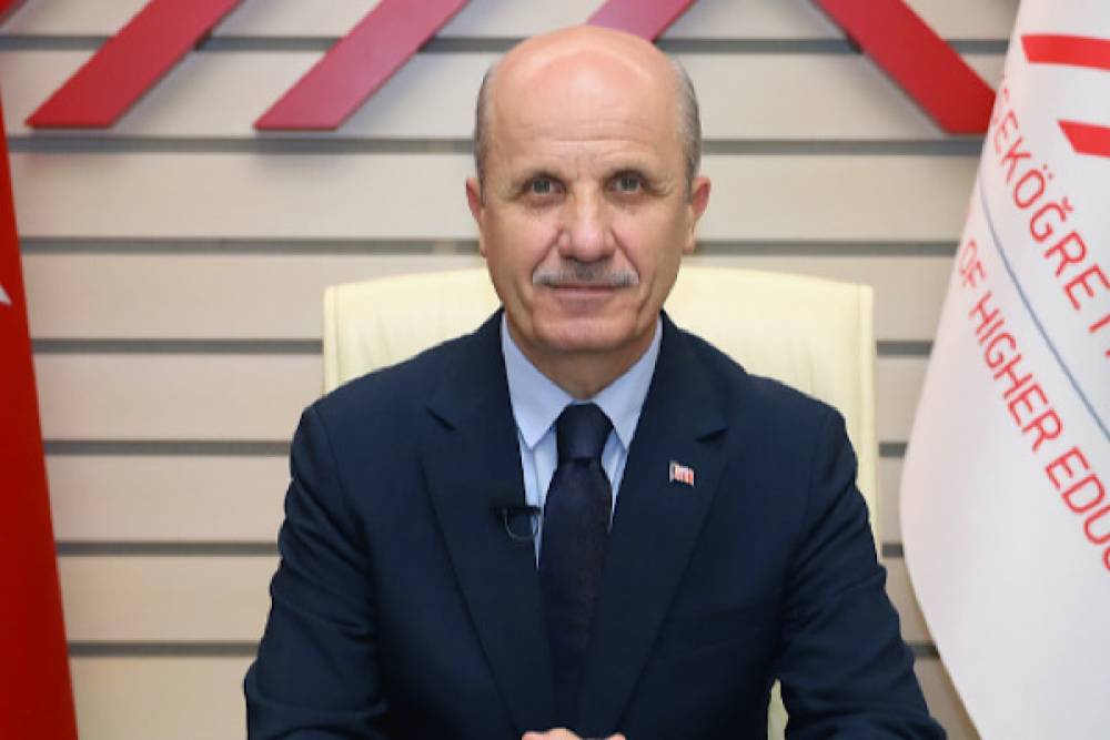 &Ouml;zvar: Biliyoruz ki bilimin itibarı, akademik emeğin itibarıdır