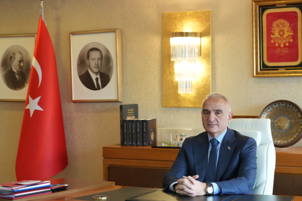 Ersoy: Atat&uuml;rk&rsquo;&uuml; ve b&uuml;t&uuml;n kahramanlarımızı saygıyla anıyorum
