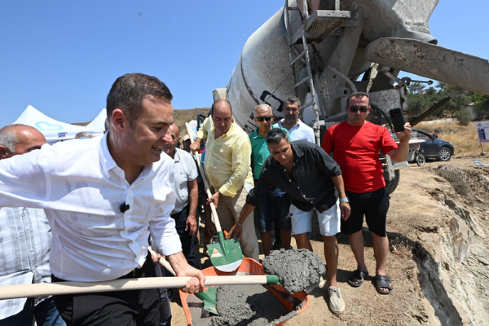 Akın, Avşa Cemevi'nin temel atma t&ouml;renine katıldı