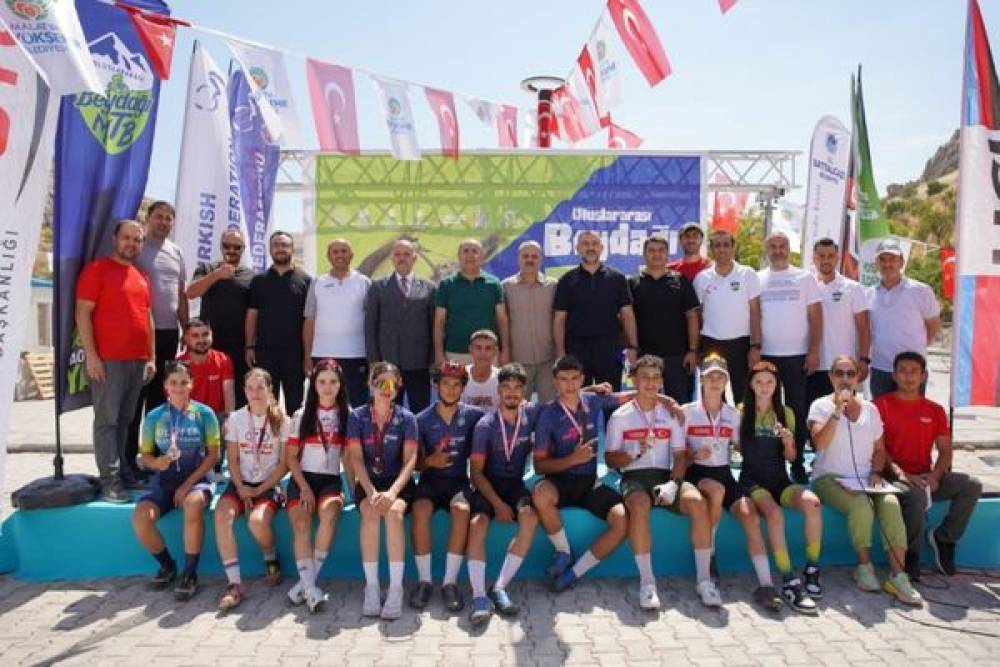 Beydağı&rsquo;nda bisiklet heyecanı sona erdi