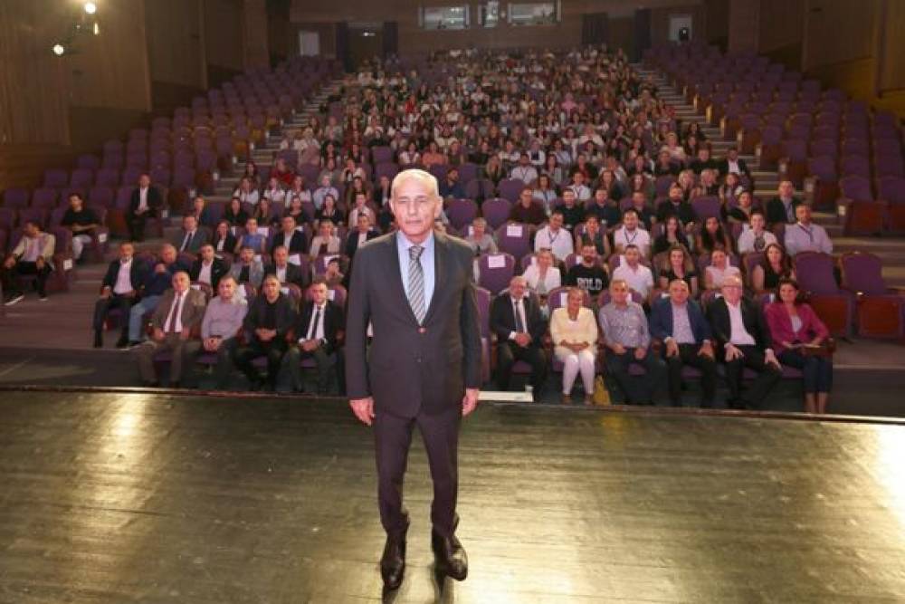 K&uuml;&ccedil;&uuml;k&ccedil;ekmece&rsquo;nin eğitim yatırımları Enstit&uuml; &ccedil;atısı altında buluşuyor