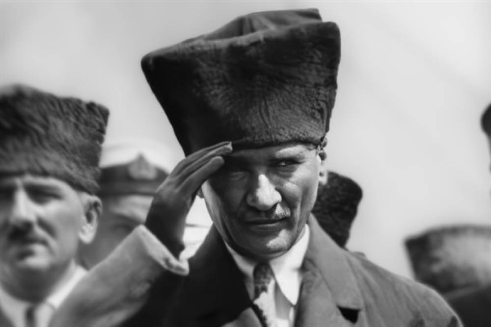 Siyasilerden 10 Kasım Atatürk'ü Anma Günü mesajı