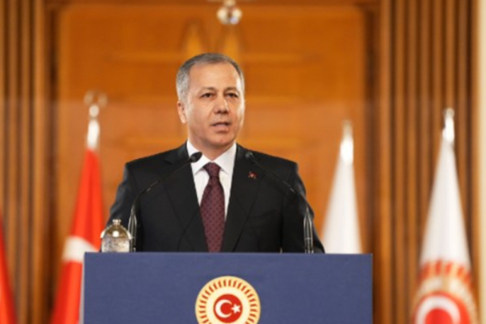 Yerlikaya: İ&ccedil;işleri Bakanlığı g&ouml;revimi Mustafa &Ccedil;ift&ccedil;i&rsquo;ye devrediyorum