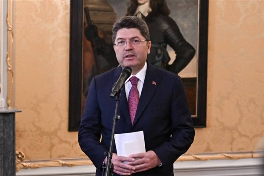 Yılmaz Tun&ccedil;'tan atama kararına ilişkin a&ccedil;ıklama