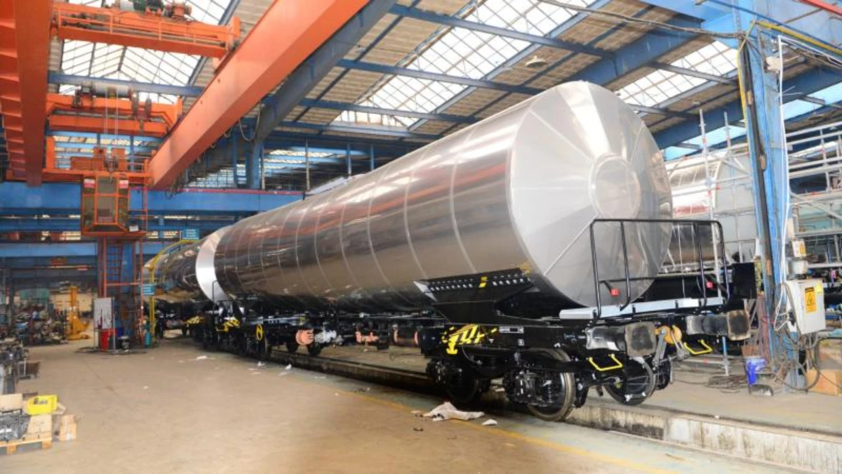 Ordumuzun lojistik g&uuml;c&uuml;n&uuml; artıracak: Akaryakıt ve ikmal vagonlarında yerli &uuml;retim s&uuml;reci başladı