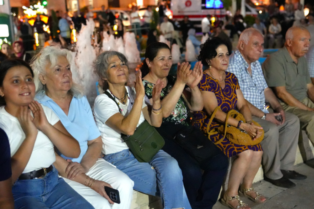 Ke&ccedil;i&ouml;ren'de Park Konserleri coşkusu başladı