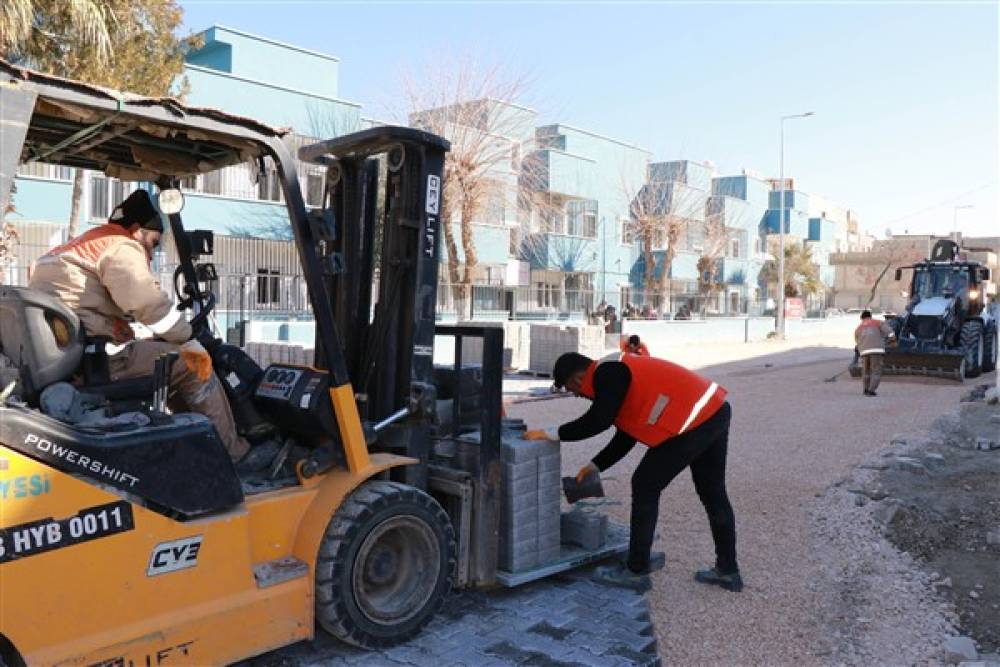 Haliliye Belediyesi, üstyapı çalışmalarını sürdürüyor