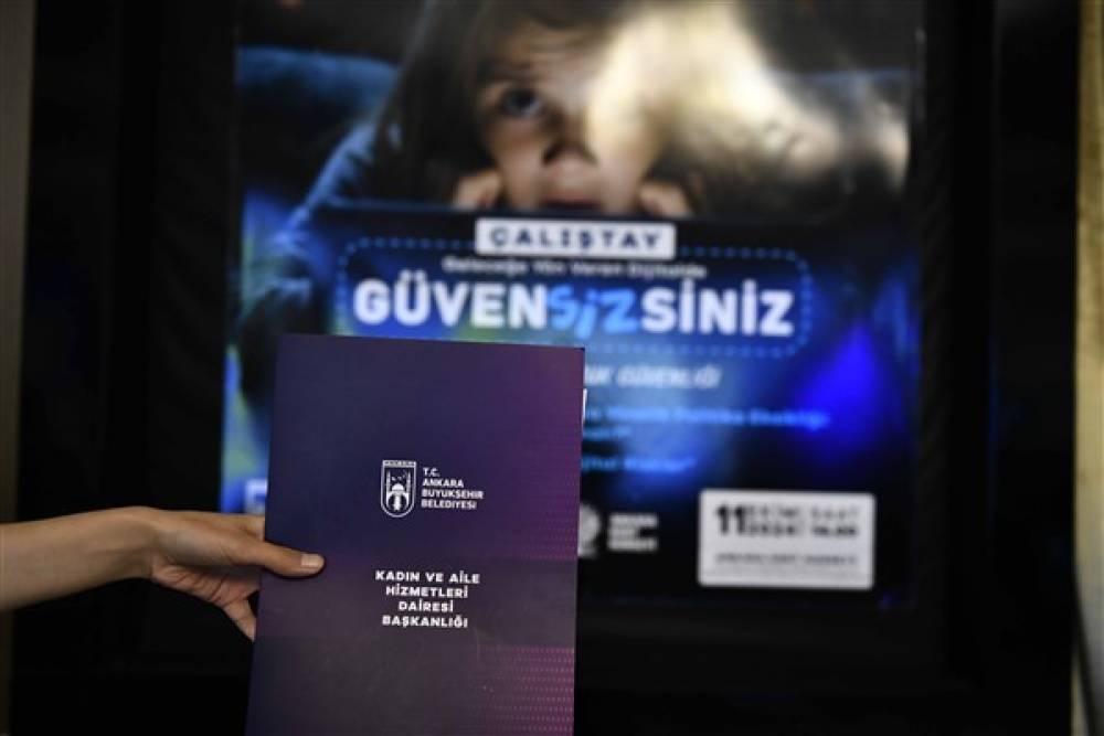 Ankara'da “İnternette Çocuk Güvenliği Çalıştayı” düzenledi