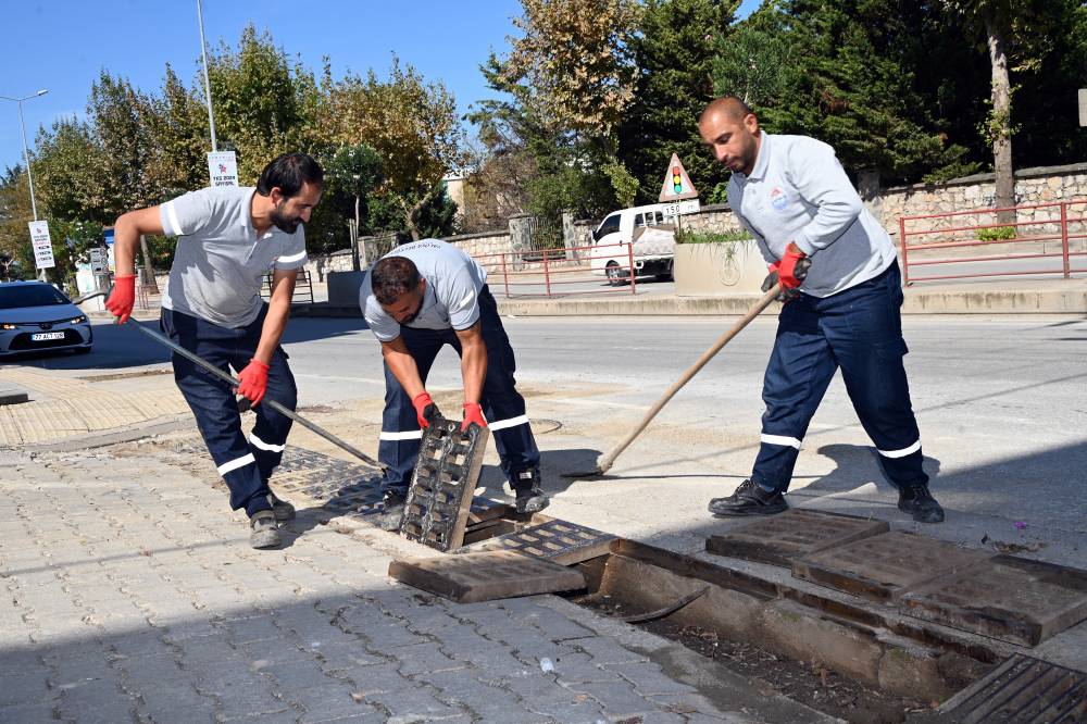 Yalova Belediyesi Su ve Kanalizasyon Müdürlüğü, 10 bin 421 şikayeti çözüme kavuşturdu 