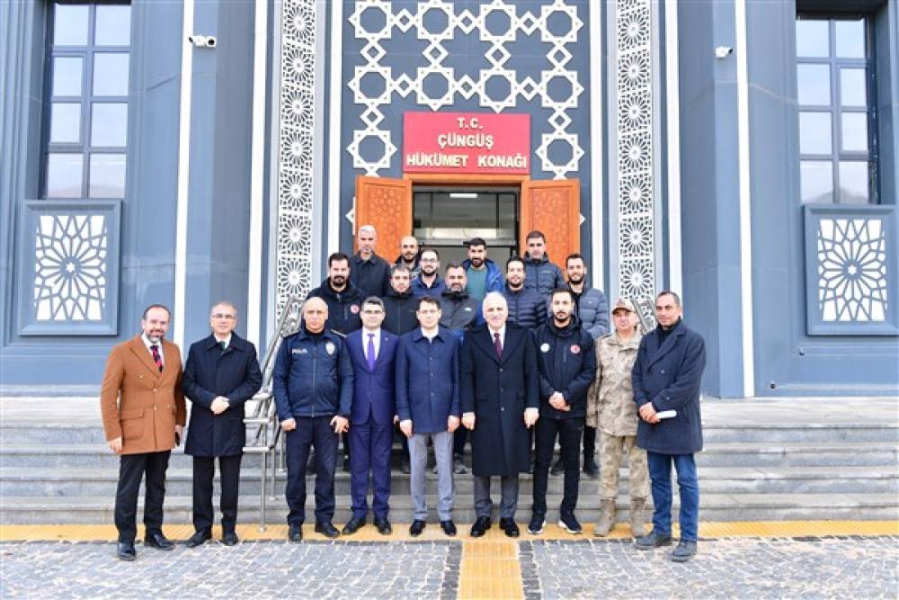 Diyarbakır Valisi Zorluoğlu, Çüngüş ilçesini ziyaret etti