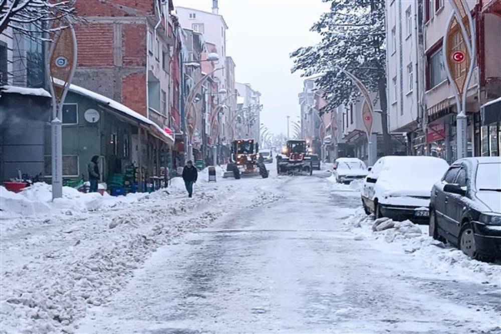 Ordu’da son 1 ayda 14 bin 870 km yol ulaşıma açıldı