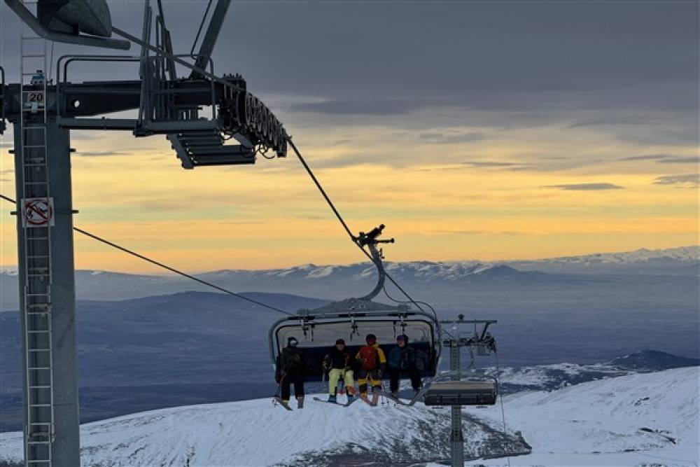 Erciyes Kayak Okulu'nda yeni dönem kayıtları başladı