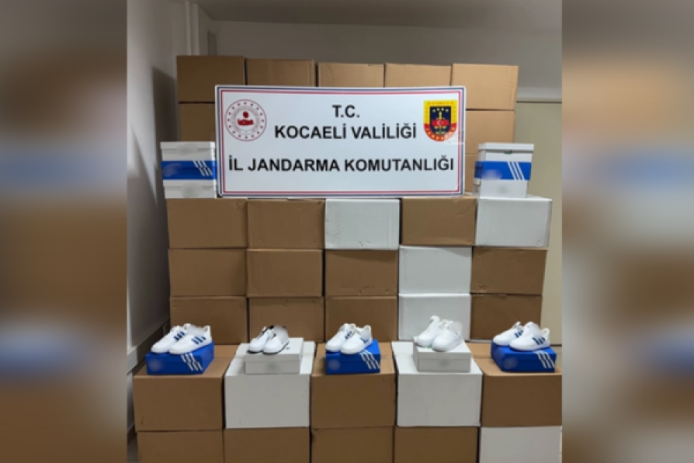 Kocaeli&rsquo;nde sahte ayakkabı operasyonu