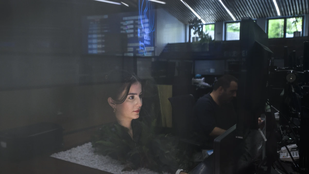 Borsa İstanbul g&uuml;n&uuml;n ilk yarısında y&uuml;zde 2&rsquo;nin &uuml;zerinde geriledi