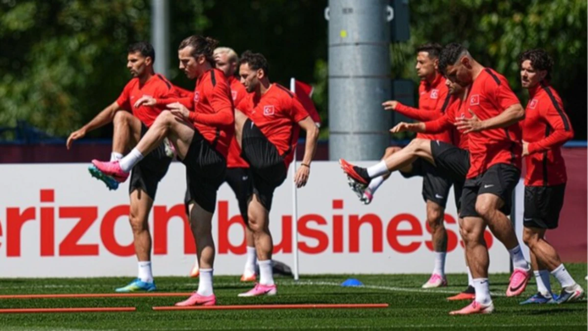 A Milli Futbol Takımı, Avustralya ma&ccedil;ına hazır