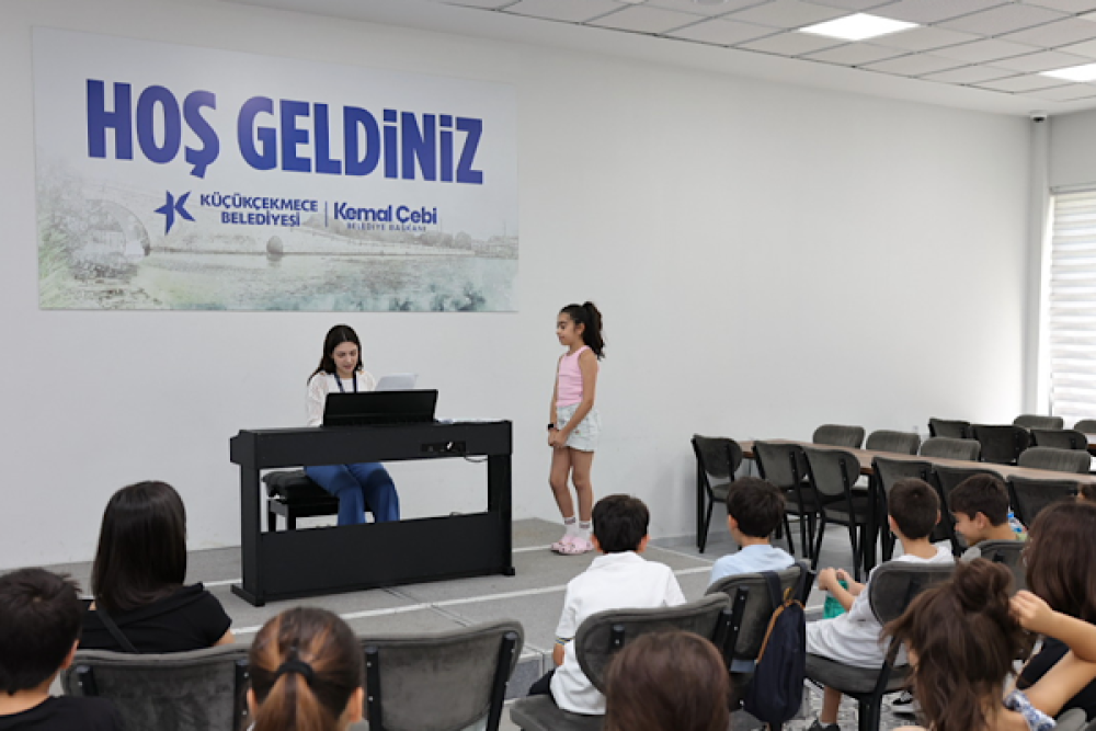 K&uuml;&ccedil;&uuml;k&ccedil;ekmece&rsquo;de m&uuml;zik eğitimi mahallelere taşındı