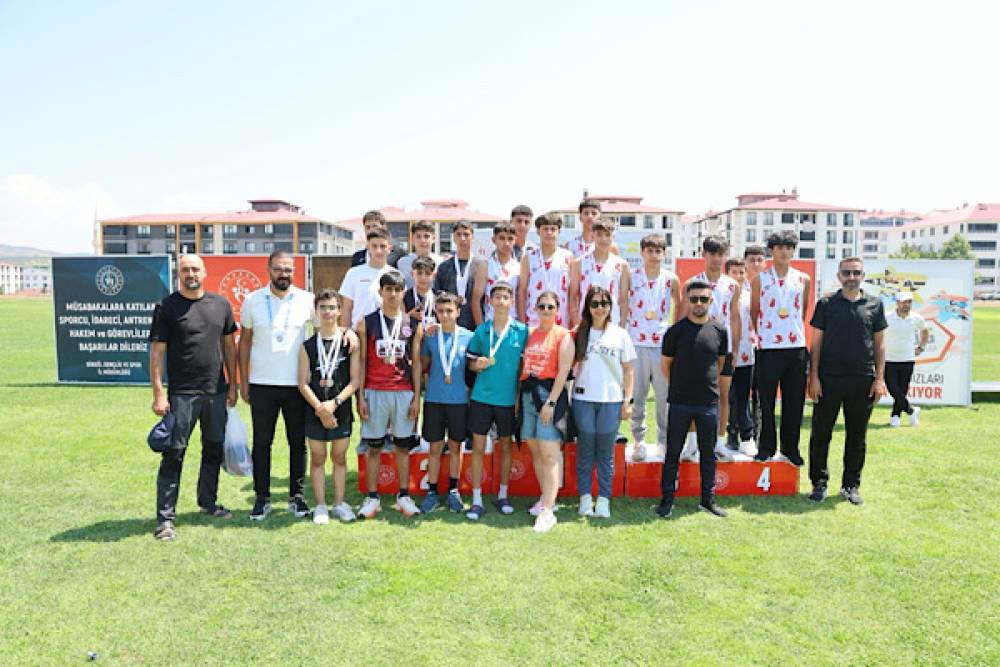 Batman atletizm takımı, T&uuml;rkiye Finalleri'ne y&uuml;kseldi