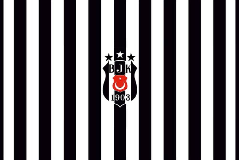 Beşiktaş, Dusan Vlahovic ile 3 yıllık s&ouml;zleşme imzaladı