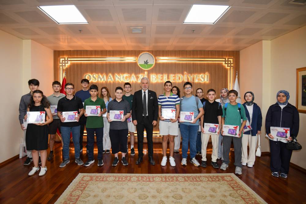 Osmangazi&rsquo;de Dijiders programından 6 bin 600 &ouml;ğrenci yararlandı