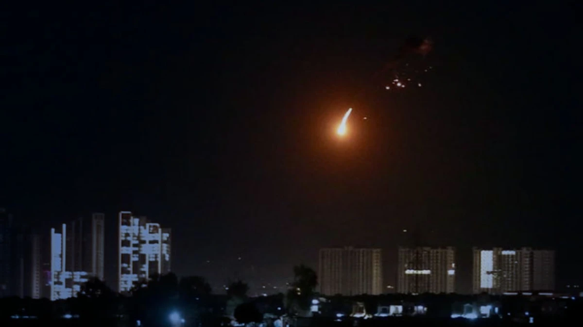 Suudi Arabistan'da hava &uuml;ss&uuml;ne saldırı: ABD'nin 5 yakıt ikmal u&ccedil;ağı hasar g&ouml;rd&uuml;