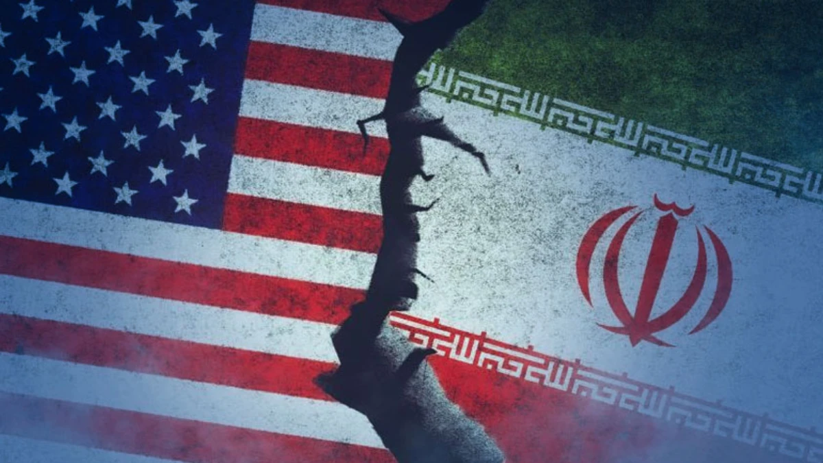 CENTCOM: Hark Adası&rsquo;nda 90 hedef vuruldu