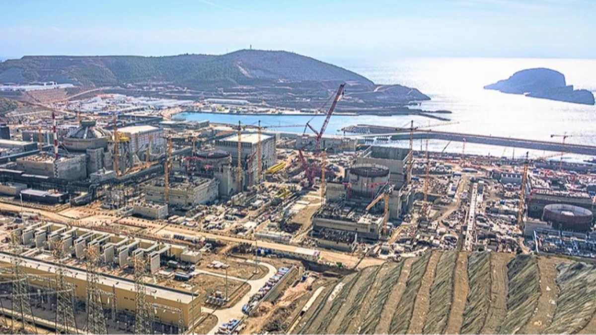 Akkuyu N&uuml;kleer&rsquo;de &ouml;nemli adım: Reakt&ouml;r şaftı bileşeni yerine yerleştirildi