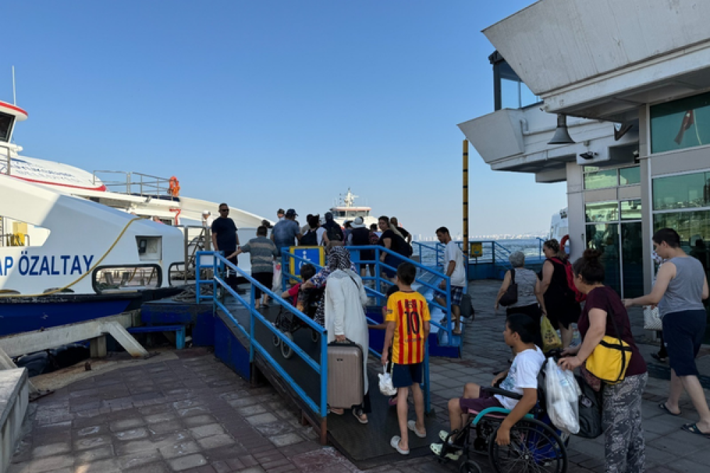 İZDENİZ&rsquo;in Urla ve Mordoğan seferlerinden yaklaşık 20 bin kişi yararlandı