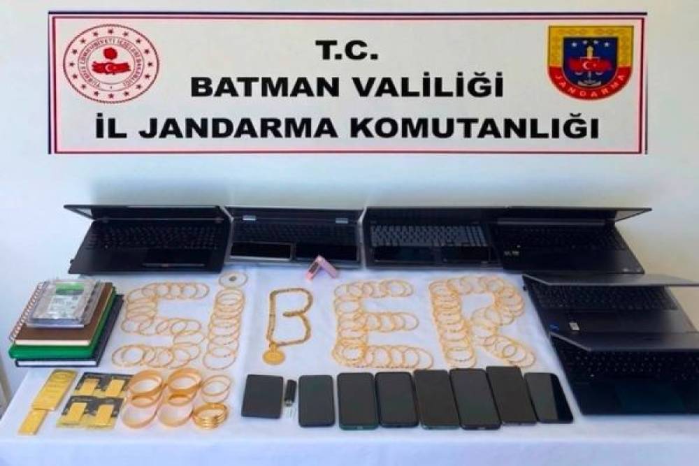 Sosyal medyadaki kripto tuzağı &ccedil;&ouml;kertildi: 4 ilde 9 ş&uuml;pheli yakalandı