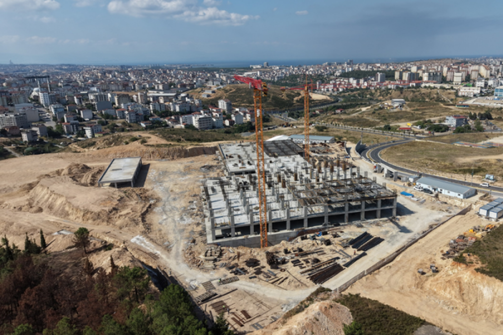 &Ccedil;ayırova Devlet Hastanesi&rsquo;nde &ccedil;alışmalar s&uuml;r&uuml;yor
