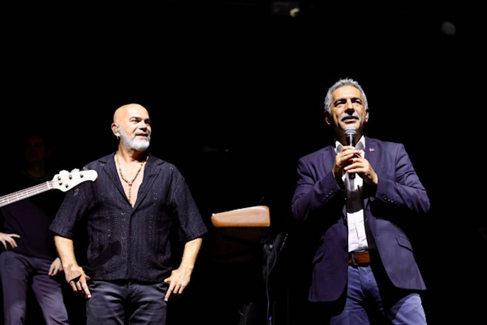 33. Uluslararası Gemlik Zeytini Festivali, Y&uuml;ksek Sadakat konseriyle sona erdi