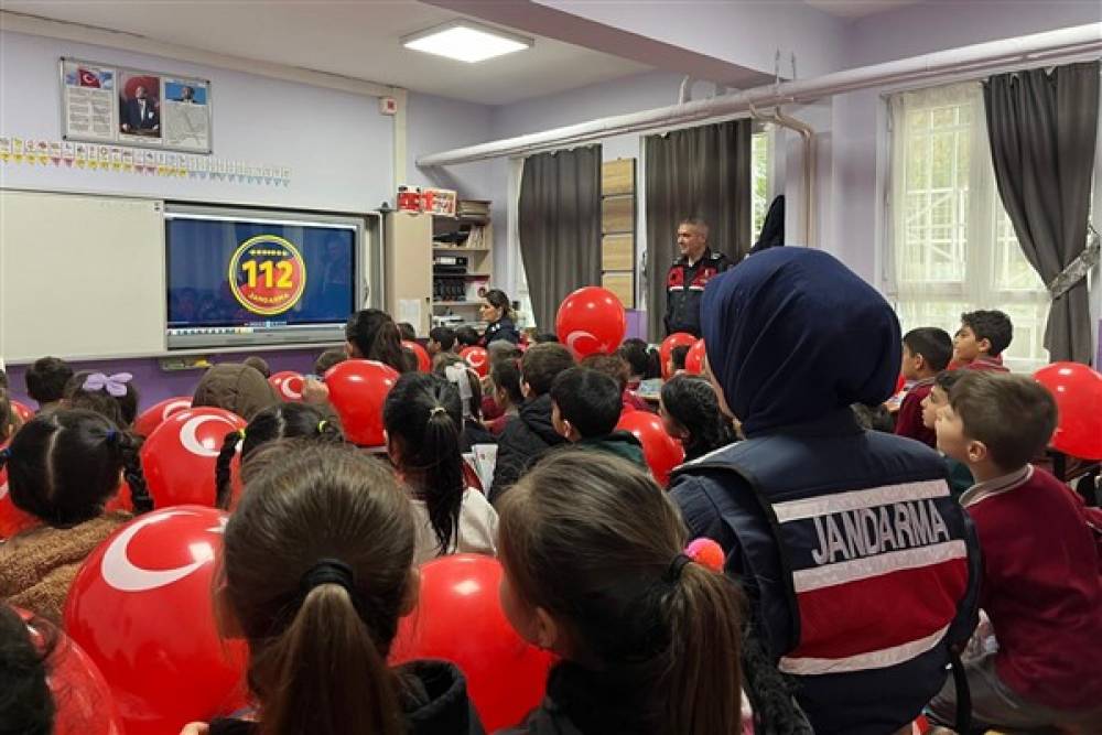 Sakarya'da çocuklara Jandarma tanıtıldı