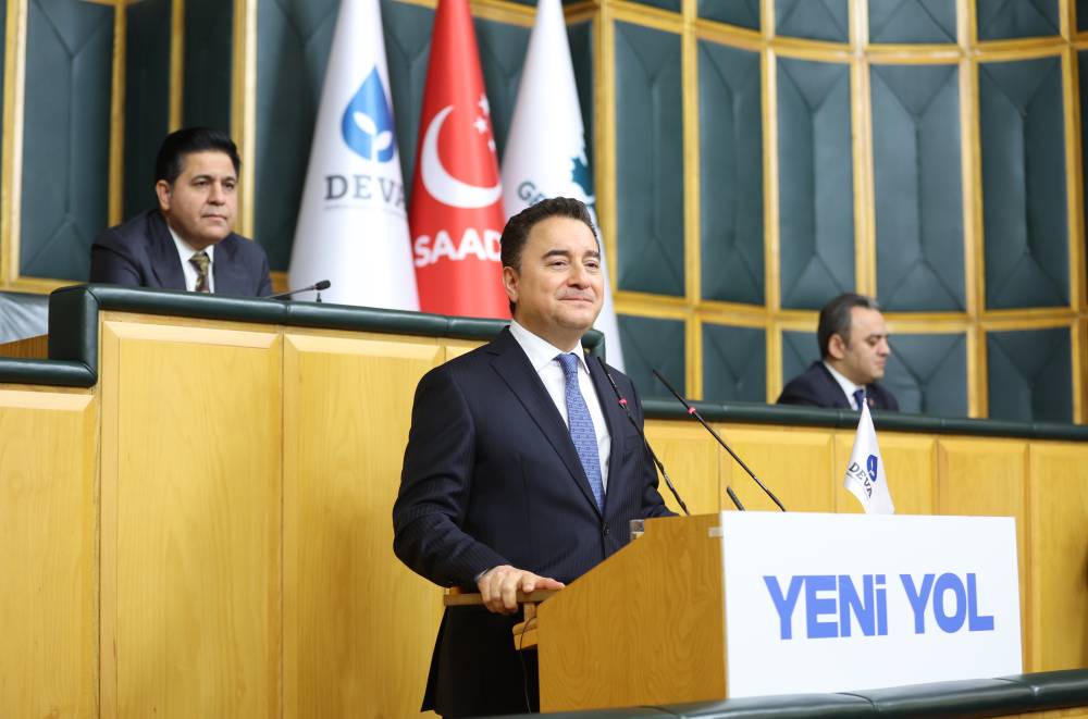 Babacan: Tarihimizde ne zaman yollar tıkansa bu vatanın evlatları yeni bir yol açmışlardır