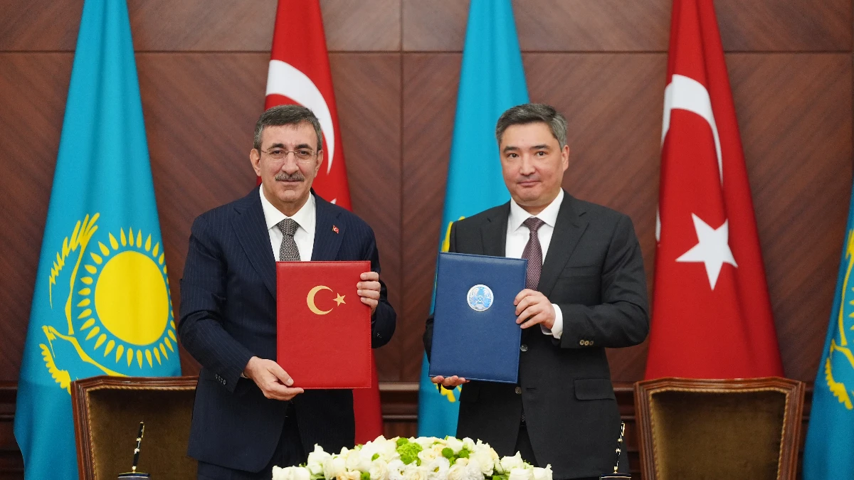 T&uuml;rkiye ve Kazakistan arasında imzalar atıldı: Ticaret hedefi 15 milyar dolar