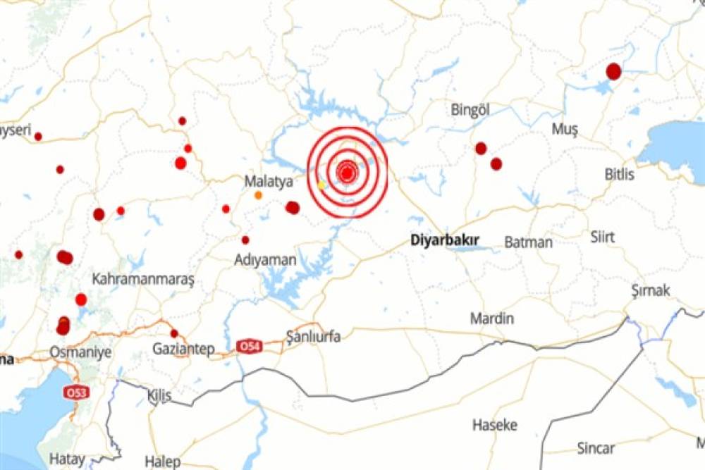 Elazığ'da deprem