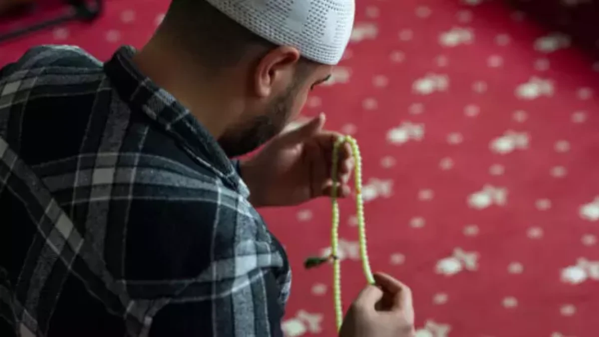 KADİR GECESİ 2026| Bug&uuml;n kandil mi, ne kandili?