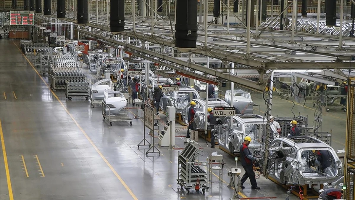 &Ccedil;in ekonomisi ilk &ccedil;eyrekte y&uuml;zde 5 b&uuml;y&uuml;d&uuml;