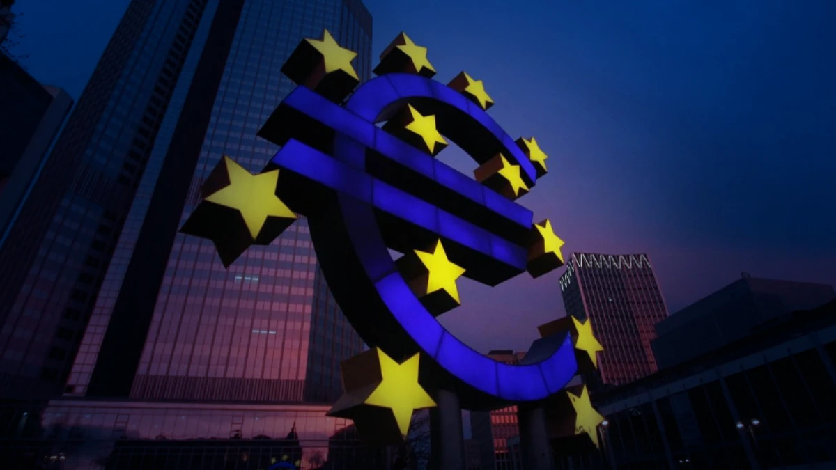 Avrupa Merkez Bankası&rsquo;nda kararı ne olacak? Faiz artırımı beklentileri &ouml;teleniyor