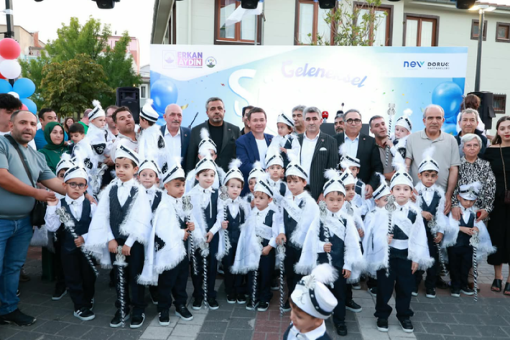 Osmangazi&rsquo;de 200 &ccedil;ocuk i&ccedil;in s&uuml;nnet ş&ouml;leni d&uuml;zenlendi