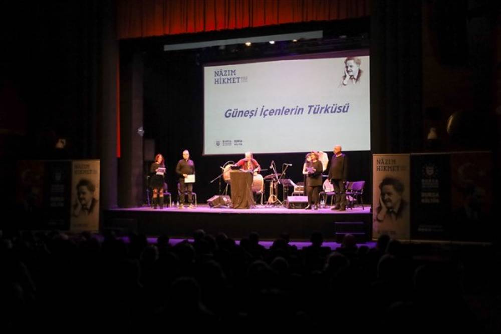 Nazım Hikmet, Bursa'da şiir dinletisiyle anıldı