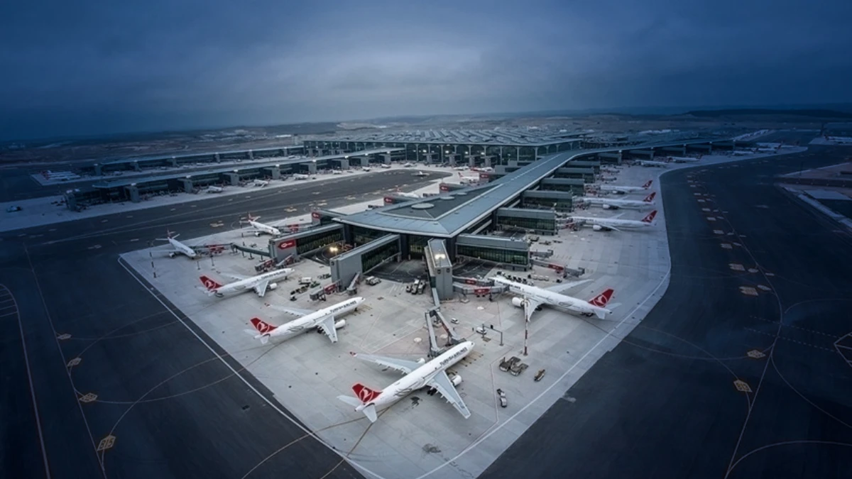 &Uuml;st &uuml;ste d&ouml;rd&uuml;nc&uuml; yıl lider: İstanbul Havalimanı Avrupa devlerini geride bıraktı