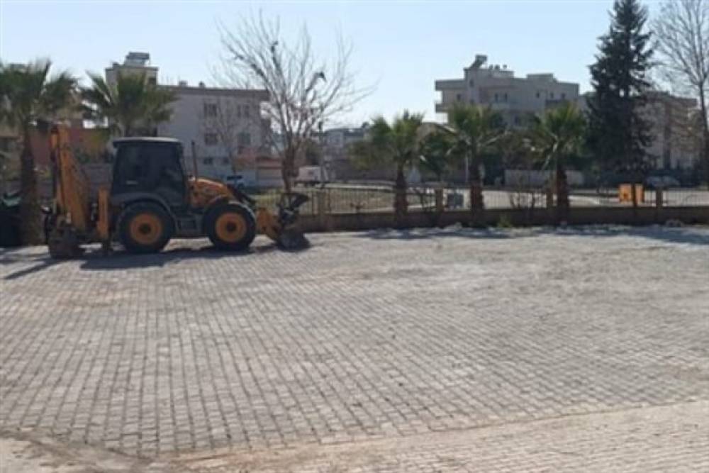 Mardin Büyükşehir'den Nusaybin Sebze Halinde altyapı çalışması