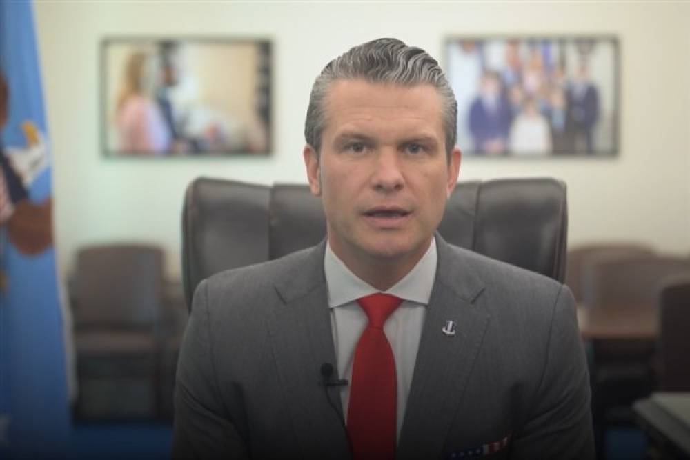 Hegseth, ABD ordusunun Husilerle taktiksel olarak çatışmaya devam edeceğini söyledi