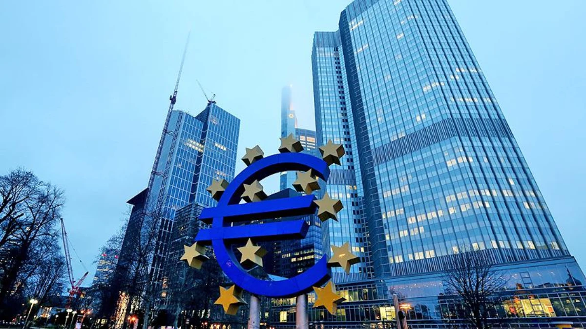 Euro B&ouml;lgesi'nde yıllık enflasyon mayısta y&uuml;zde 3,2'ye ulaştı: Hizmet ve enerji maliyetlerindeki artış etkili oldu