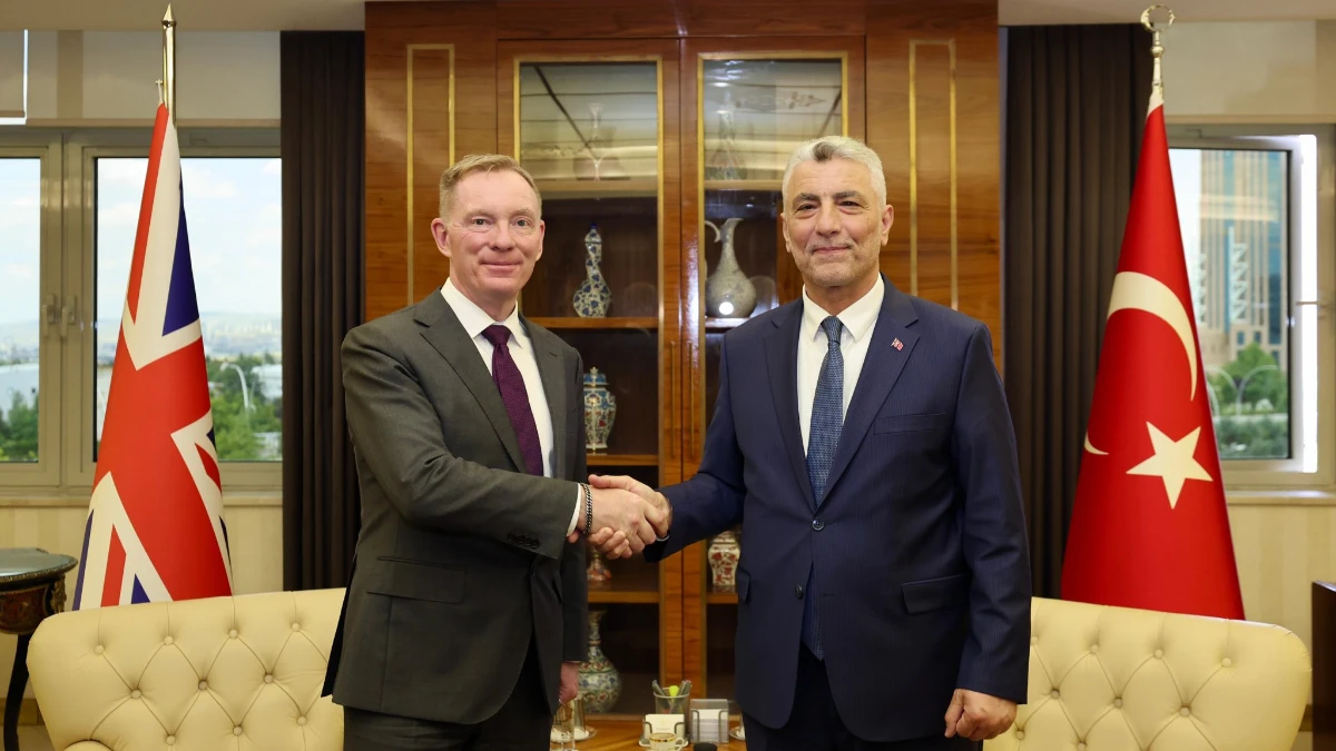 T&uuml;rkiye ve Birleşik Krallık ekonomik iş birliğini g&uuml;&ccedil;lendiriyor: Ticarette hedef 40 milyar dolar