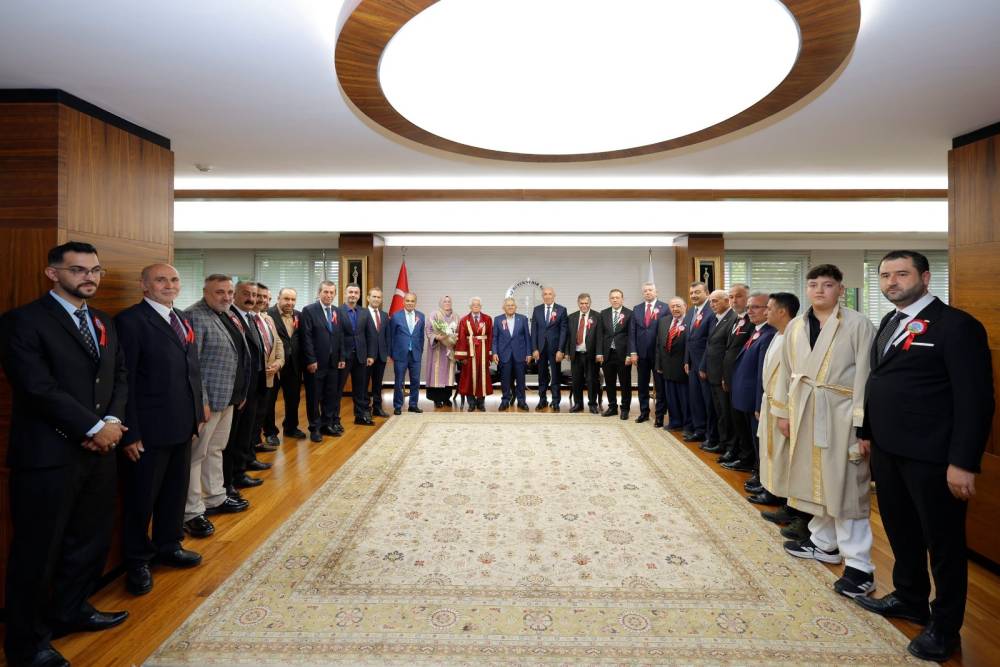 Kayseri&rsquo;de yılın ahileri ve kutlama heyeti Başkan B&uuml;y&uuml;kkılı&ccedil;&rsquo;ı ziyaret etti
