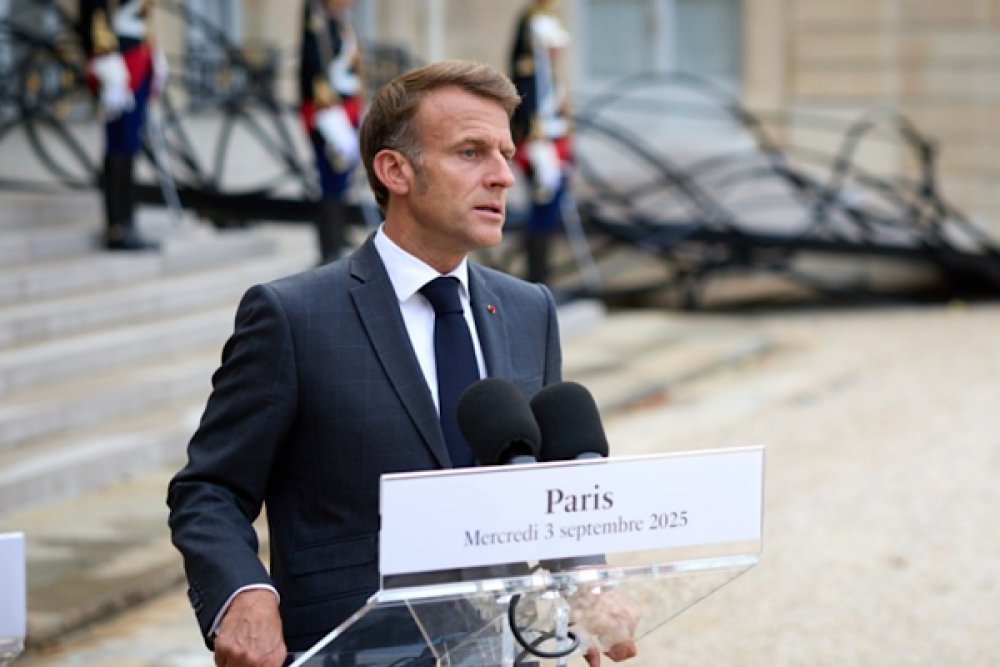 Macron: L&uuml;bnan&rsquo;ın egemenliği ve b&ouml;lgesel istikrar i&ccedil;in diplomasi ve diyalog gerekli
