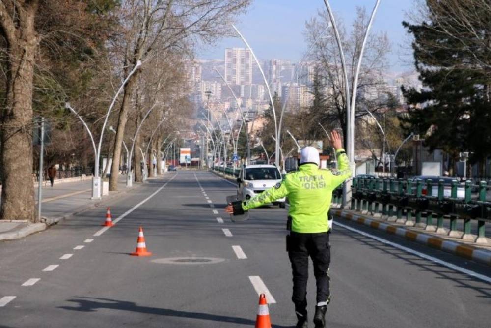 Sürücü Belgesiz Araç Kullanımıyla ilgili 2024 yılında toplam 535 bin 62 işlem yapıldı