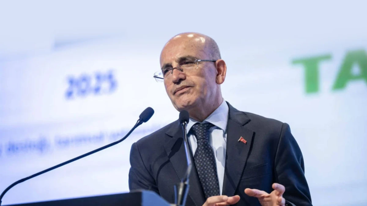 Bakan Şimşek New York temaslarını tamamladı: 300&rsquo;&uuml; aşkın yatırımcıyla g&ouml;r&uuml;şt&uuml;